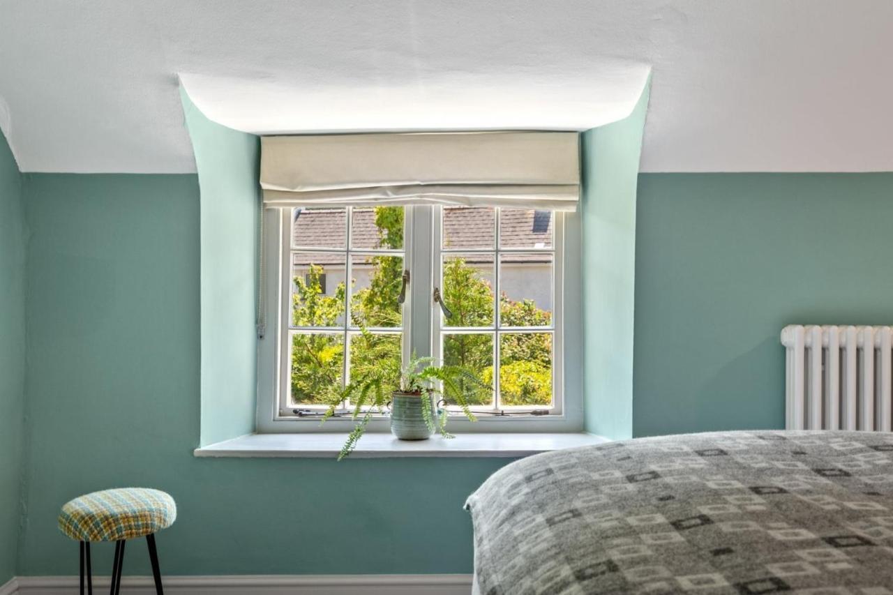 Teacher'S Cottage Оксвич Экстерьер фото