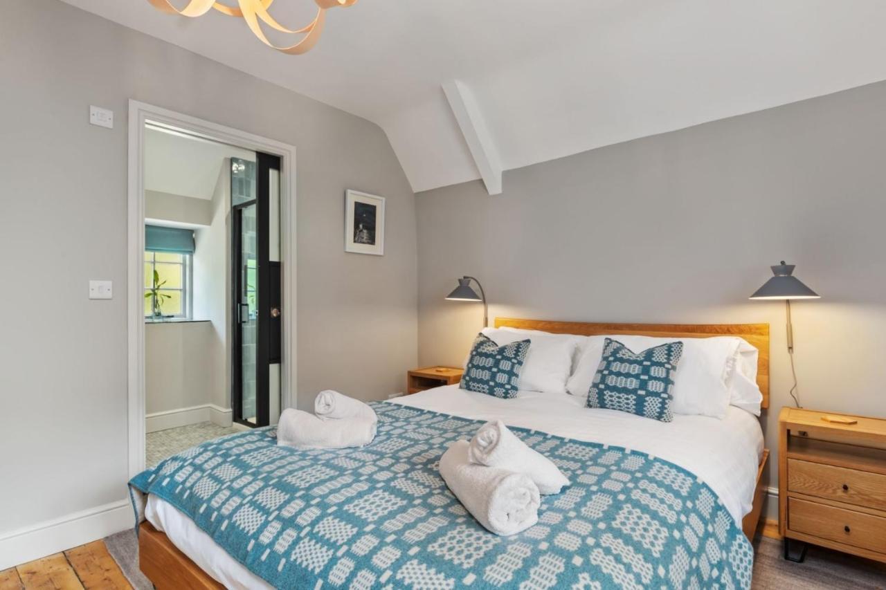 Teacher'S Cottage Оксвич Экстерьер фото